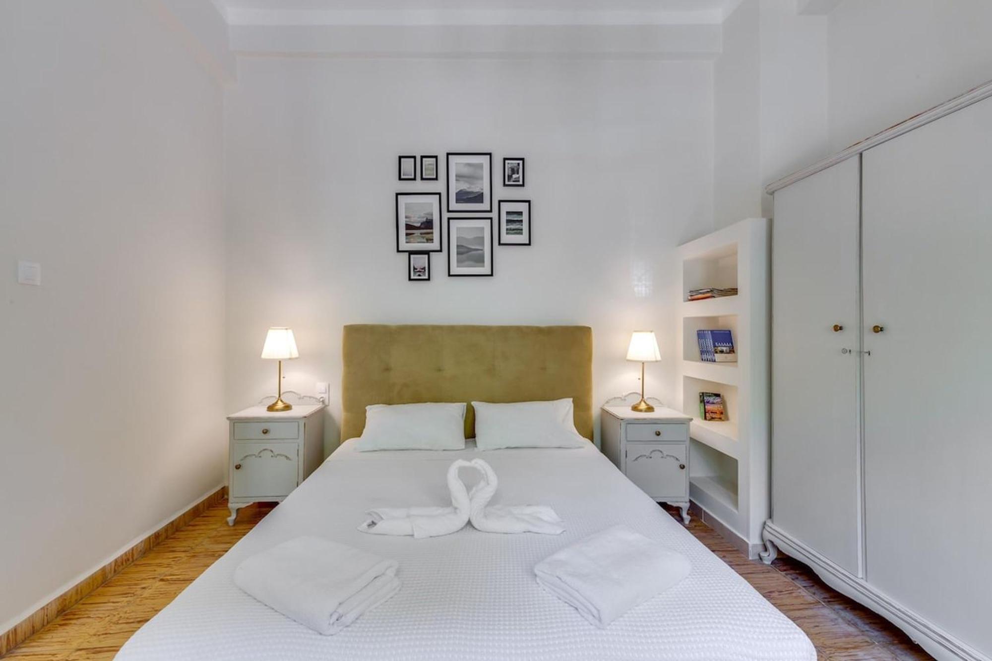 Samouil Apartment Steps From The Beach Chania  Zewnętrze zdjęcie