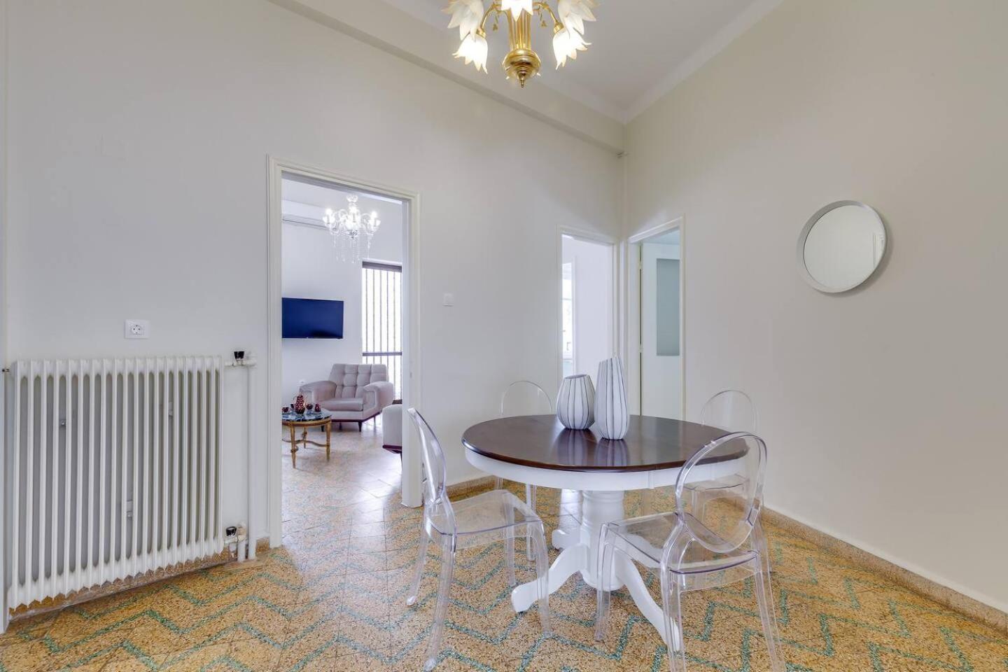 Samouil Apartment Steps From The Beach Chania  Zewnętrze zdjęcie